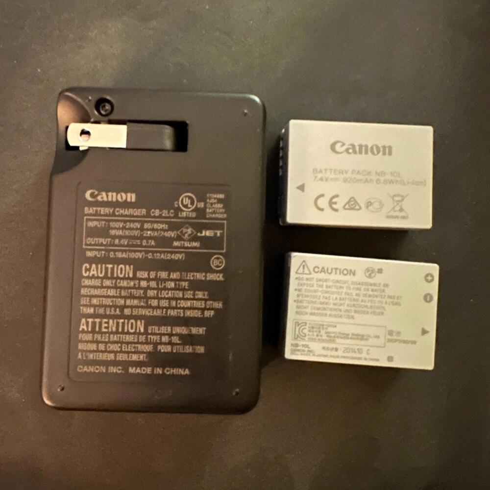 Canon Camera CB-2LC Battery Charger with 2 NB-10L batteries - NWOT - Picture 4 of 15